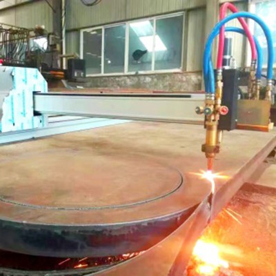 ماكينة القطع بالبلازما واللهب CNC متحركة، GC